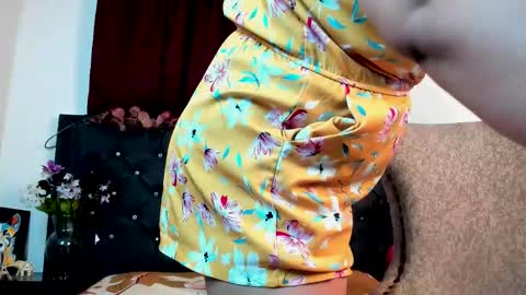 sofia_sorceress online show from December 3, 2025, 1:35 am