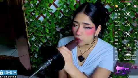 Sofia Sstone online show from March 4, 2026, 7:20 pm