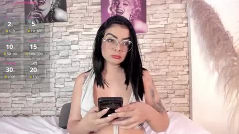 sofiaalarson online show from August 2, 2026, 1:59 am