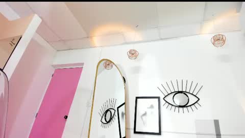 sofiaangel18 online show from June 11, 2026, 2:53 am
