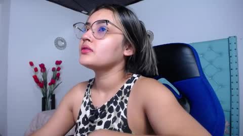 Sofia online show from April 5, 2026, 10:01 am