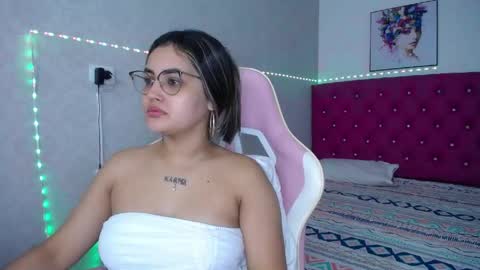 Sofia online show from May 6, 2026, 11:48 am