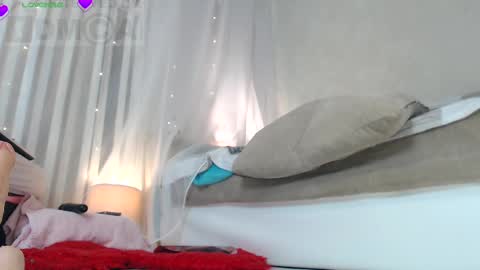    Sofia      welcome to my room      online show from February 28, 2025, 6:20 pm