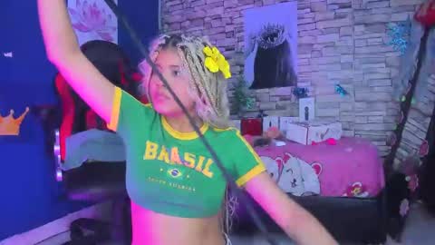 sofiacastillo01 online show from January 5, 2025, 8:21 pm