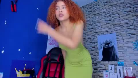sofiacastillo01 online show from January 11, 2025, 5:18 pm
