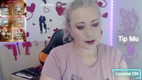 sofiacurvy45 online show from September 9, 2025, 5:23 pm