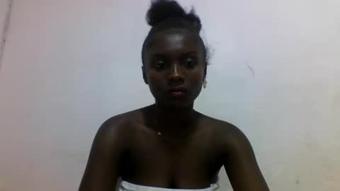 sofia online show from February 26, 2026, 7:57 pm