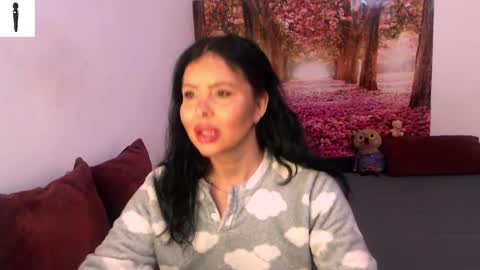 sofialiub online show from December 8, 2024, 1:03 pm