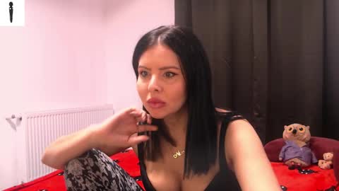 sofialiub online show from January 14, 2025, 12:35 pm