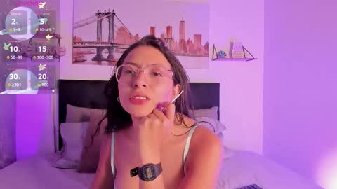 Snapshot of sofialujan_ chatting on February 14, 2026, 10:06 pm sofialujan_ online show from February 14, 2026, 10:06 pm