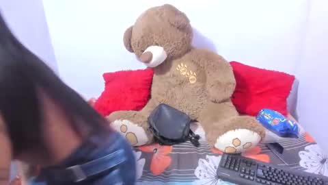 sofii milk online show from December 9, 2024, 2:45 am