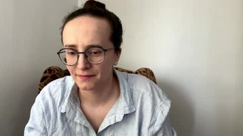 Sofia online show from April 2, 2026, 2:15 pm