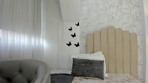 Sofia  online show from December 24, 2024, 12:00 pm