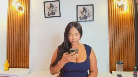 Snapshot of sofiasweett1 chatting on September 21, 2025, 10:33 pm online show from September 21, 2025, 10:33 pm