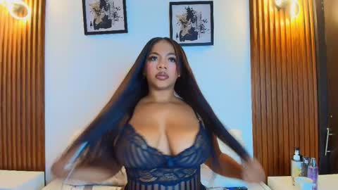   online show from November 4, 2025, 9:41 am