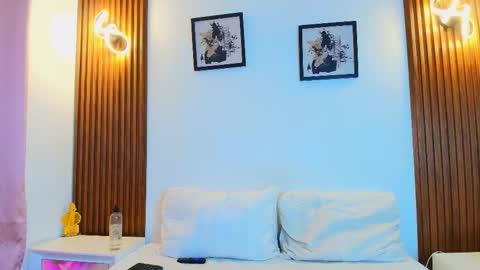   online show from November 29, 2025, 10:57 pm