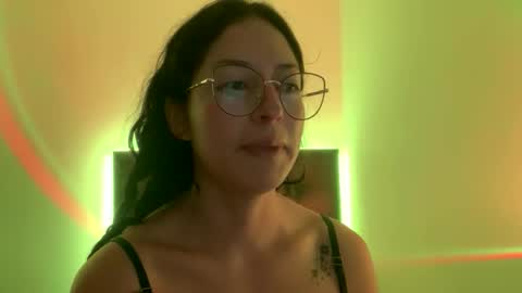 Snapshot of sofiawhite3 chatting on February 22, 2026, 11:42 am Sofi online show from February 22, 2026, 11:42 am