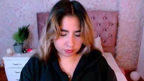 Snapshot of sofiazaf447769 chatting on February 26, 2026, 12:59 pm SOFIA online show from February 26, 2026, 12:59 pm