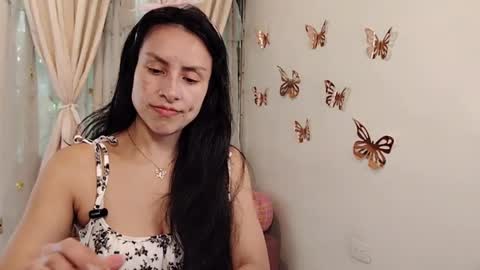 Sofi Bella online show from June 8, 2026, 7:14 pm