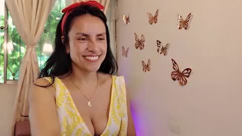 Sofi Bella online show from June 23, 2026, 7:12 pm