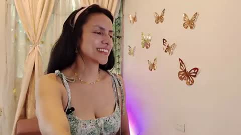 Sofi Bella online show from July 13, 2026, 7:16 pm