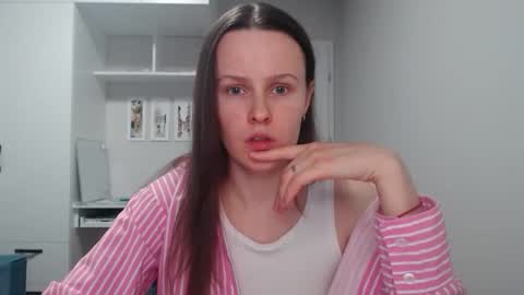 sofibliss online show from February 6, 2026, 7:17 pm