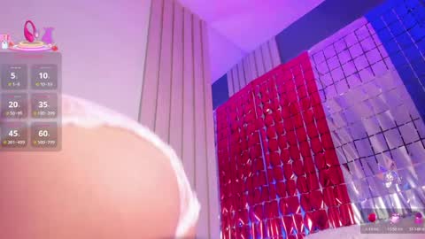 Snapshot of soficandy_ chatting on July 7, 2026, 11:36 am soficandy_ online show from July 7, 2026, 11:36 am