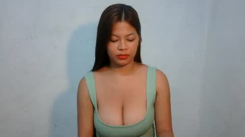 sofie_loorexx online show from January 9, 2026, 4:04 am