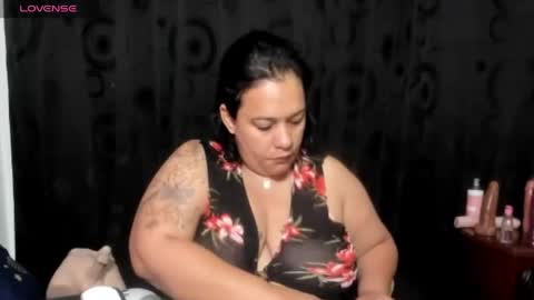 Vicky  online show from April 29, 2026, 11:03 am