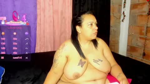 sofie_storm2 online show from September 10, 2025, 10:04 am