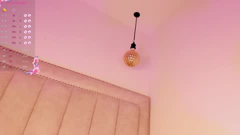 Sofie online show from December 13, 2024, 5:43 pm