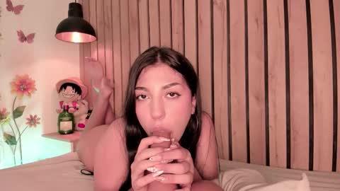 Sofie online show from February 12, 2026, 8:15 pm