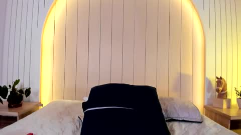 Snapshot of sofii_lopezz chatting on January 21, 2025, 2:26 pm Sofii Lopezz online show from January 21, 2025, 2:26 pm