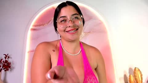 Snapshot of sofii_lopezz chatting on February 17, 2025, 6:37 pm Sofii Lopezz online show from February 17, 2025, 6:37 pm