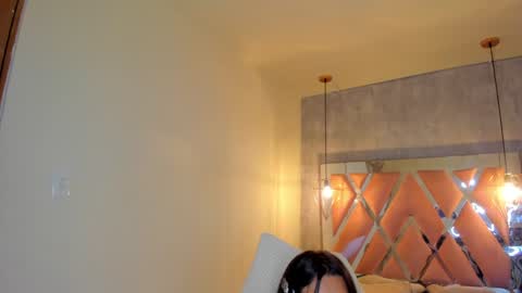   online show from December 20, 2024, 10:11 pm