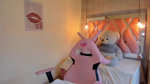   online show from January 14, 2025, 10:02 pm