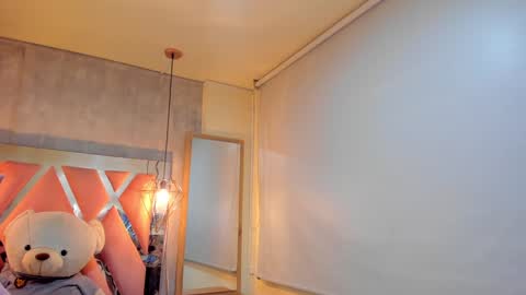   online show from January 25, 2025, 1:10 am