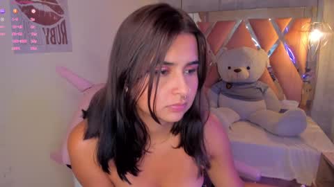   online show from February 5, 2025, 10:55 pm