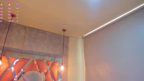   online show from February 6, 2025, 5:40 pm