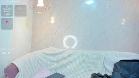   online show from February 13, 2025, 6:16 pm