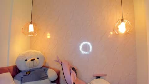   online show from February 22, 2025, 9:26 pm