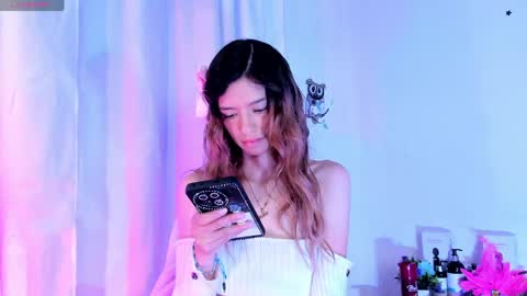 sofiia cute  online show from April 18, 2026, 6:17 am