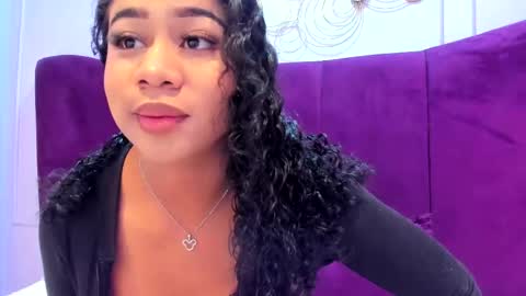 Snapshot of sofiifox chatting on October 3, 2025, 7:33 pm sofiifox online show from October 3, 2025, 7:33 pm