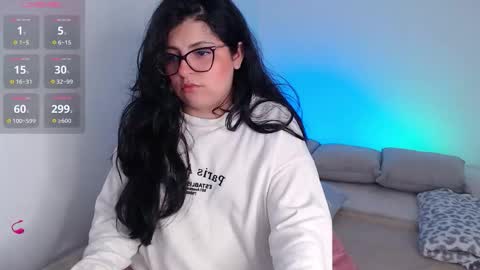 Snapshot of sofix_ chatting on February 10, 2026, 9:08 pm Lau online show from February 10, 2026, 9:08 pm