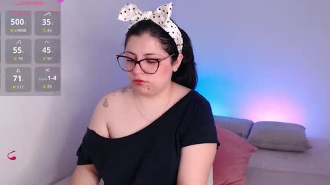 Snapshot of sofix_ chatting on April 19, 2026, 8:33 pm Lau online show from April 19, 2026, 8:33 pm