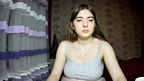 sofiy_a online show from January 21, 2025, 11:45 pm
