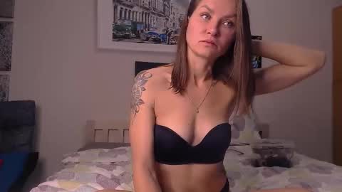 Snapshot of sofiyaruch chatting on October 7, 2025, 7:27 am Kaitbrunette and SofiblondeWelcome room Private is Open Make us happy online show from October 7, 2025, 7:27 am