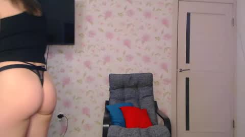  Kaitbrunette and SofiblondeWelcome room Private is Open  Make us happy online show from April 27, 2026, 7:39 am