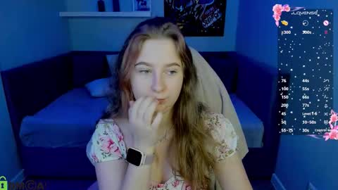 Snapshot of soft_as_a_flower chatting on October 10, 2025, 1:15 am Anna GMT2 Wed Thu Fri Sat Sun online show from October 10, 2025, 1:15 am