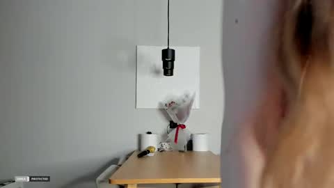 Snapshot of soft_katy chatting on April 15, 2026, 8:31 pm kitty katy online show from April 15, 2026, 8:31 pm